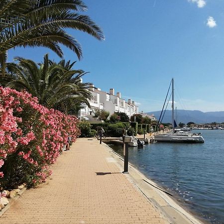 Vue Lagune Et Bateaux A 100M De La Plage Saint-Cyprien (Pyrenees-Orientales) Exterior foto